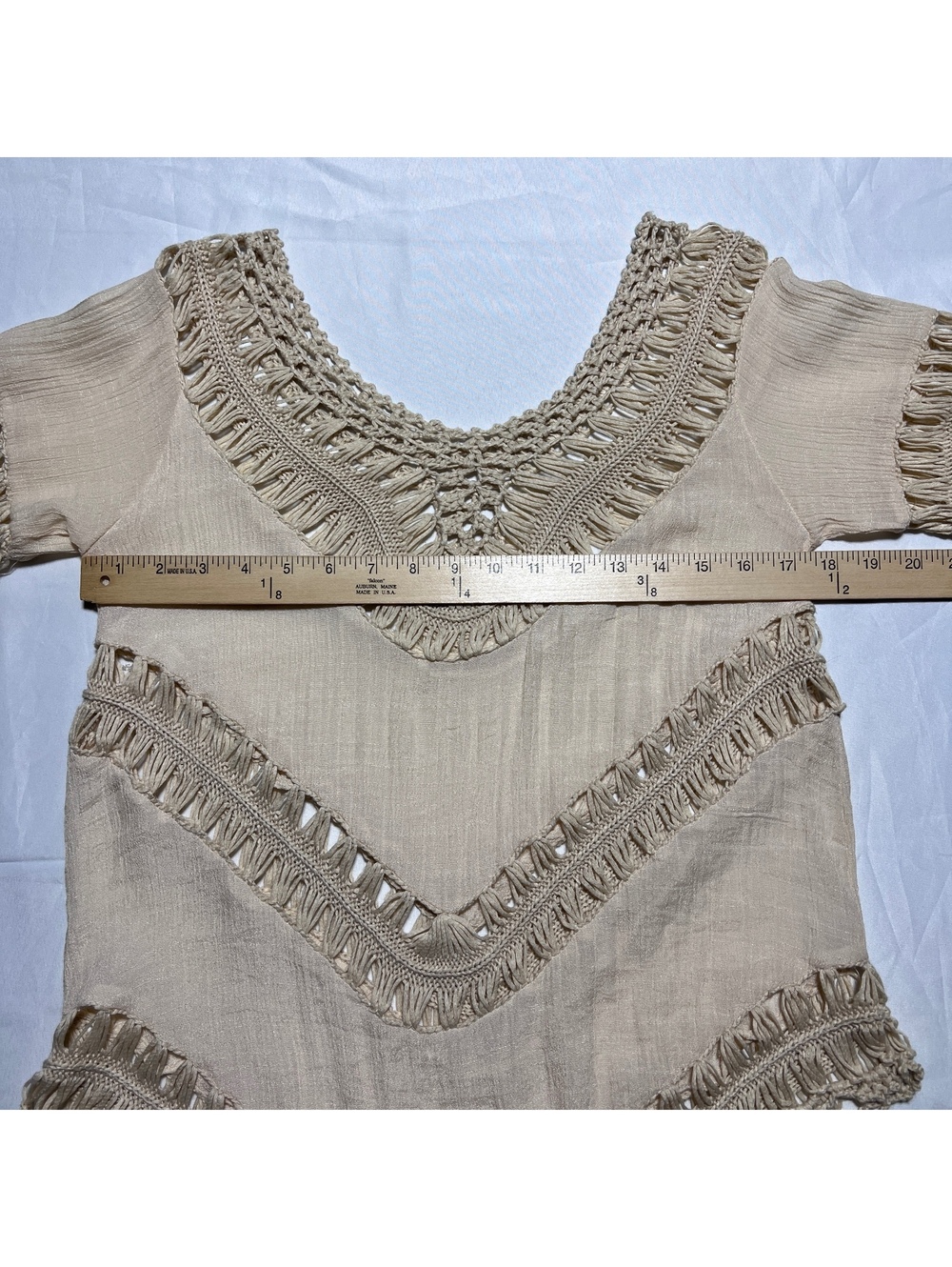 Bohemian Style Poncho Cream Crochet Trimmed V-Neck Top Women’s Small - Picture 2 of 8